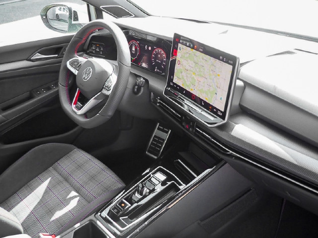 Volkswagen Golf 2.0 TSI DSG GTI