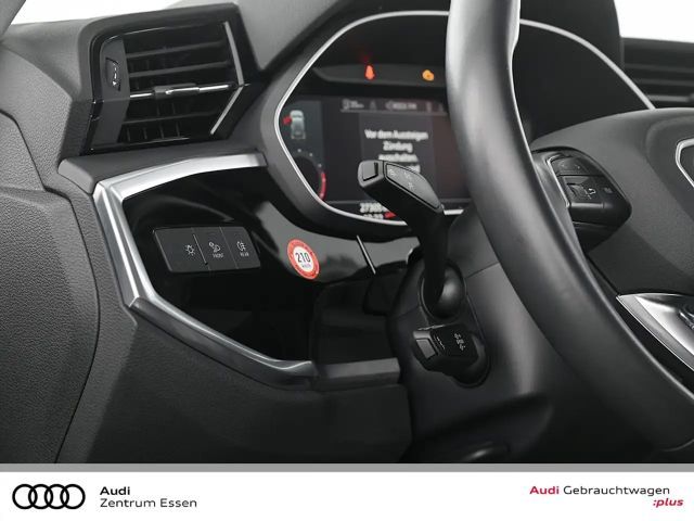 Audi Q3 35 TFSI S-Line