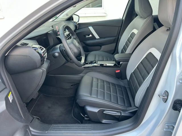 Citroën C4 Hybrid Max