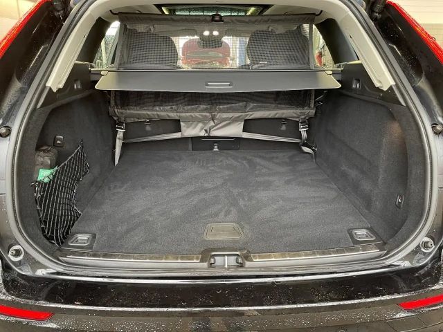 Volvo XC60 Dark Plus