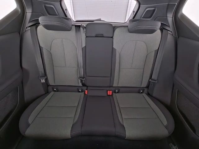 Volvo XC40 Dark Plus