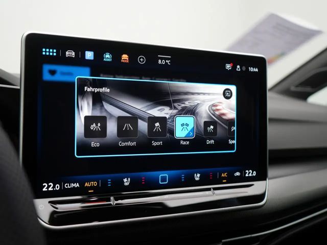 Volkswagen Golf Black Edition PANO HUD AHK 360° ACC MA