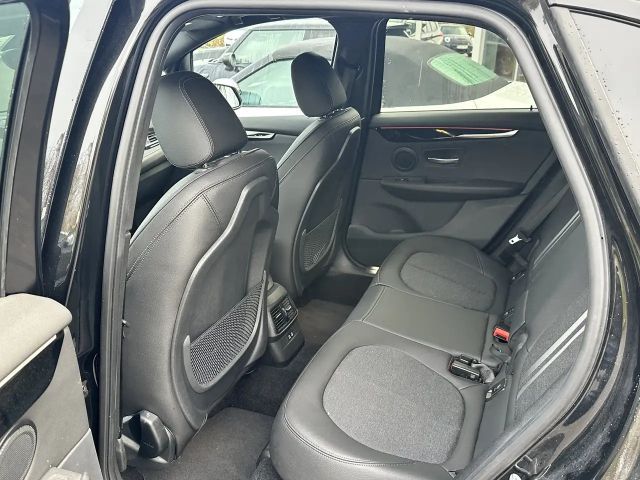 BMW 220 220i Active Tourer M-Sport