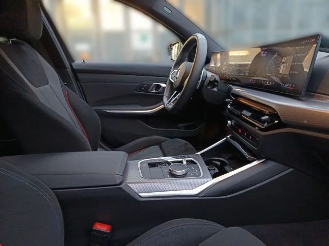 BMW 320 320d M-Sport Touring