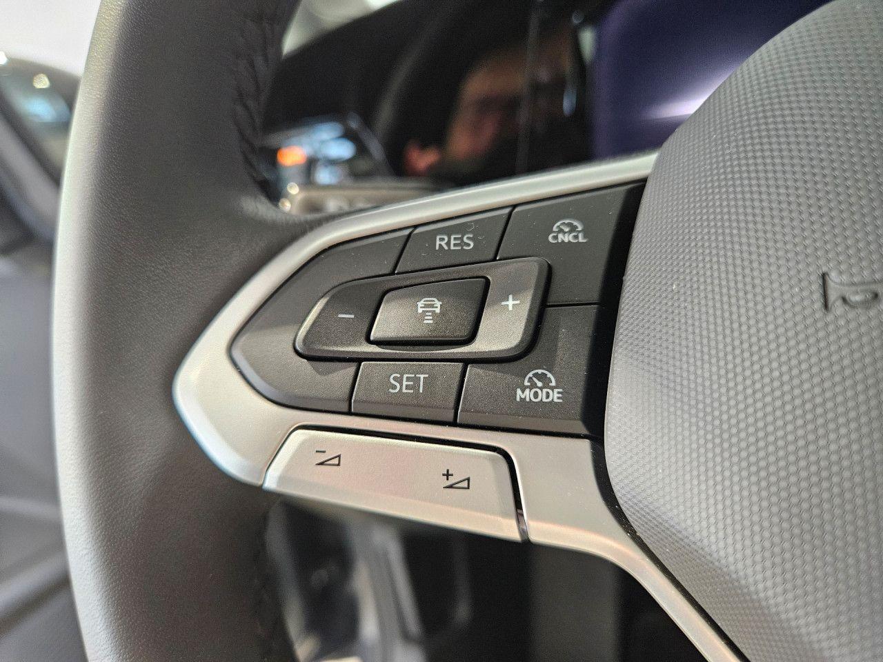 Volkswagen Golf 1.5 eTSI DSG Life