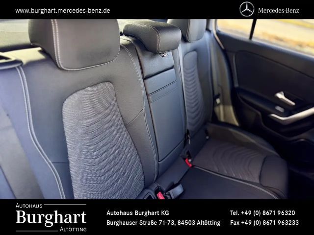 Mercedes-Benz A 180 Progressive