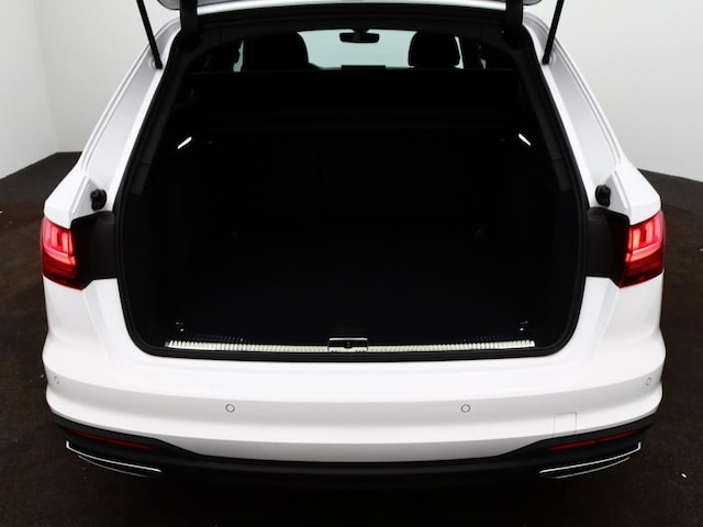 Audi A4 35 TFSI Avant S-Tronic