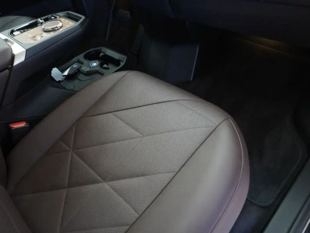 BMW iX xDrive40