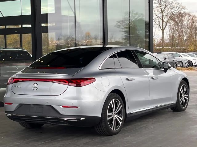 Mercedes-Benz EQE 300 Business Line Sedan