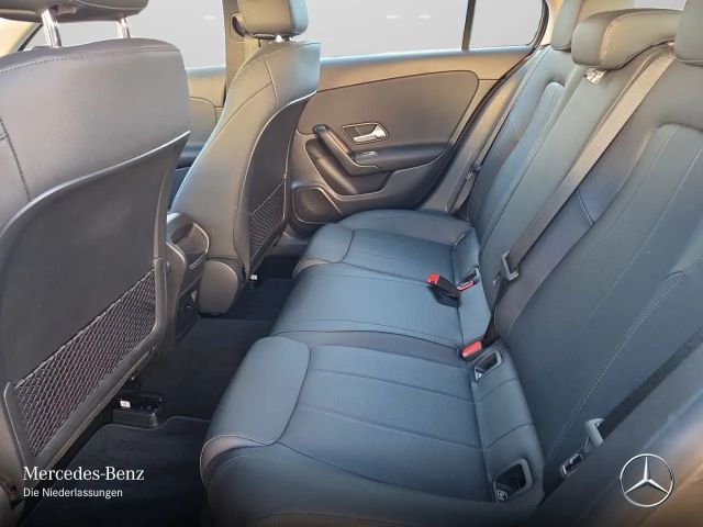 Mercedes-Benz A 250 A 250 e Style