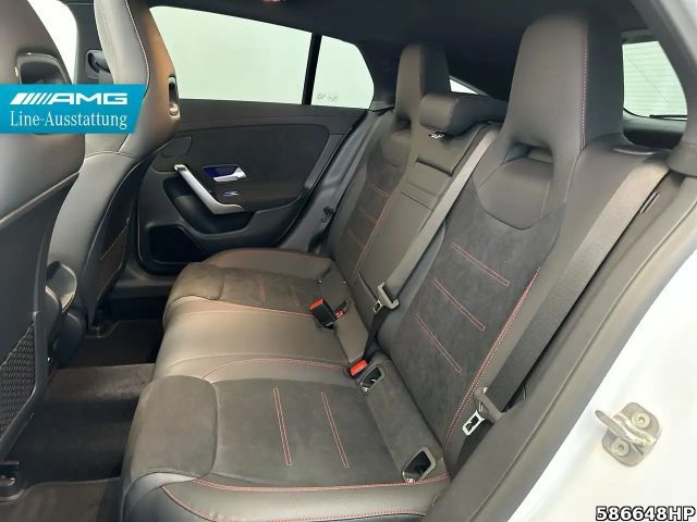 Mercedes-Benz CLA 200 AMG Line