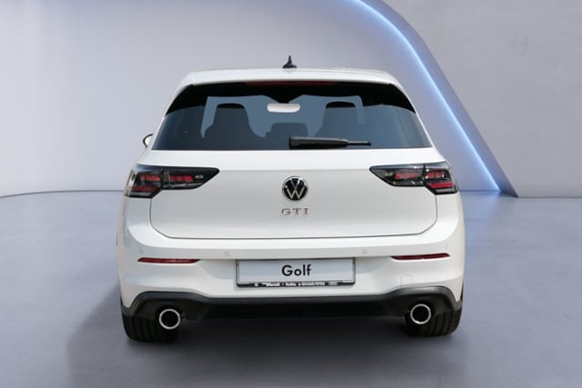 Volkswagen Golf 2.0 TSI DSG