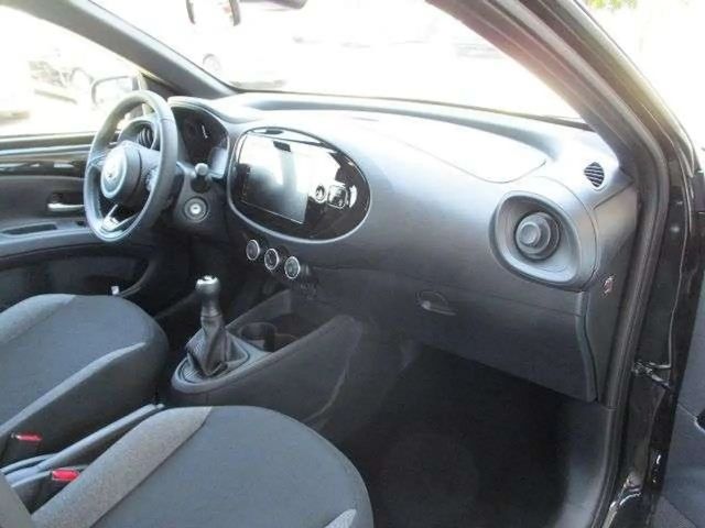 Toyota Aygo Hatchback Play VVT-i
