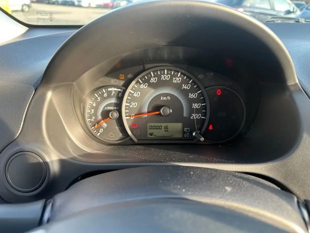 Mitsubishi Space Star Star