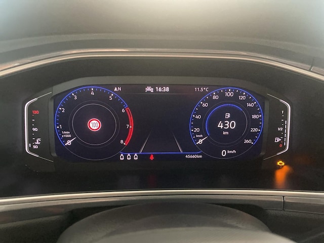 Volkswagen T-Roc 1.5 TSI Plus