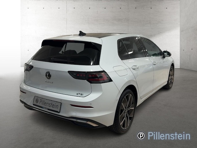 Volkswagen Golf 1.5 eTSI DSG