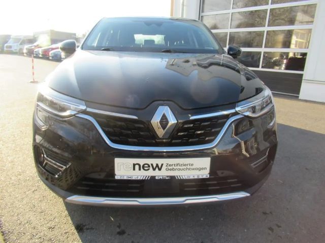 Renault Arkana E-Tech Intens