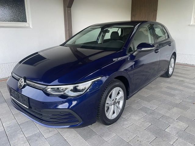 Volkswagen Golf DSG Life Plus