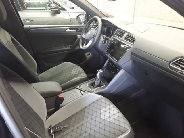 Volkswagen Tiguan 2.0 TDI DSG R-Line