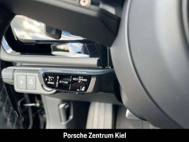 Porsche Panamera 4 E-Hybrid