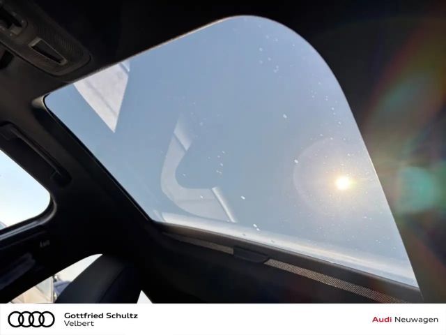 Audi A3 Business Hybride S-Line Sedan