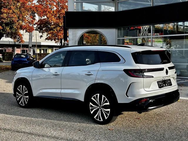 Renault Espace E-Tech Hybrid Iconic