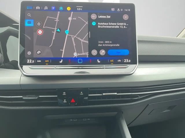 Volkswagen Golf Life