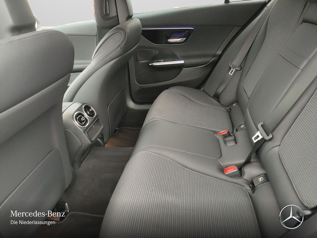 Mercedes-Benz C 180 AVANTGARDE Estate