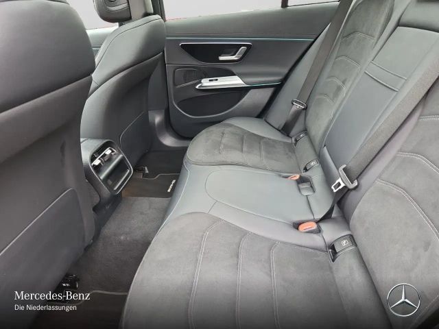 Mercedes-Benz E 220 AMG Line E 220 d Estate