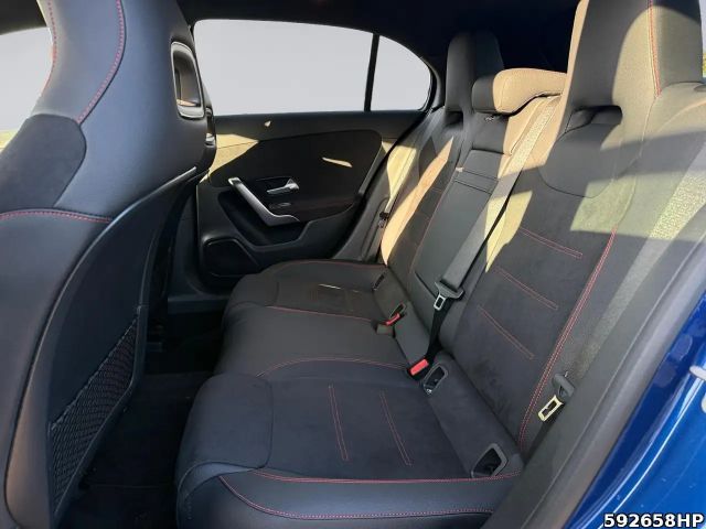 Mercedes-Benz A 250 AMG Line