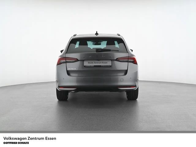 Skoda Octavia Combi Tour