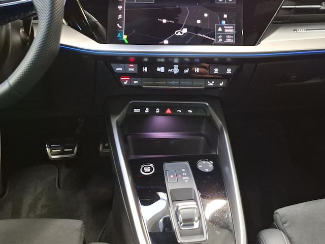 Audi A3 35 TFSI S-Line S-Tronic Sportback