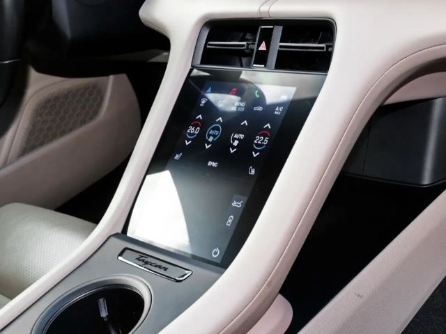 Porsche Taycan Vollausstattung NPr. 124T€