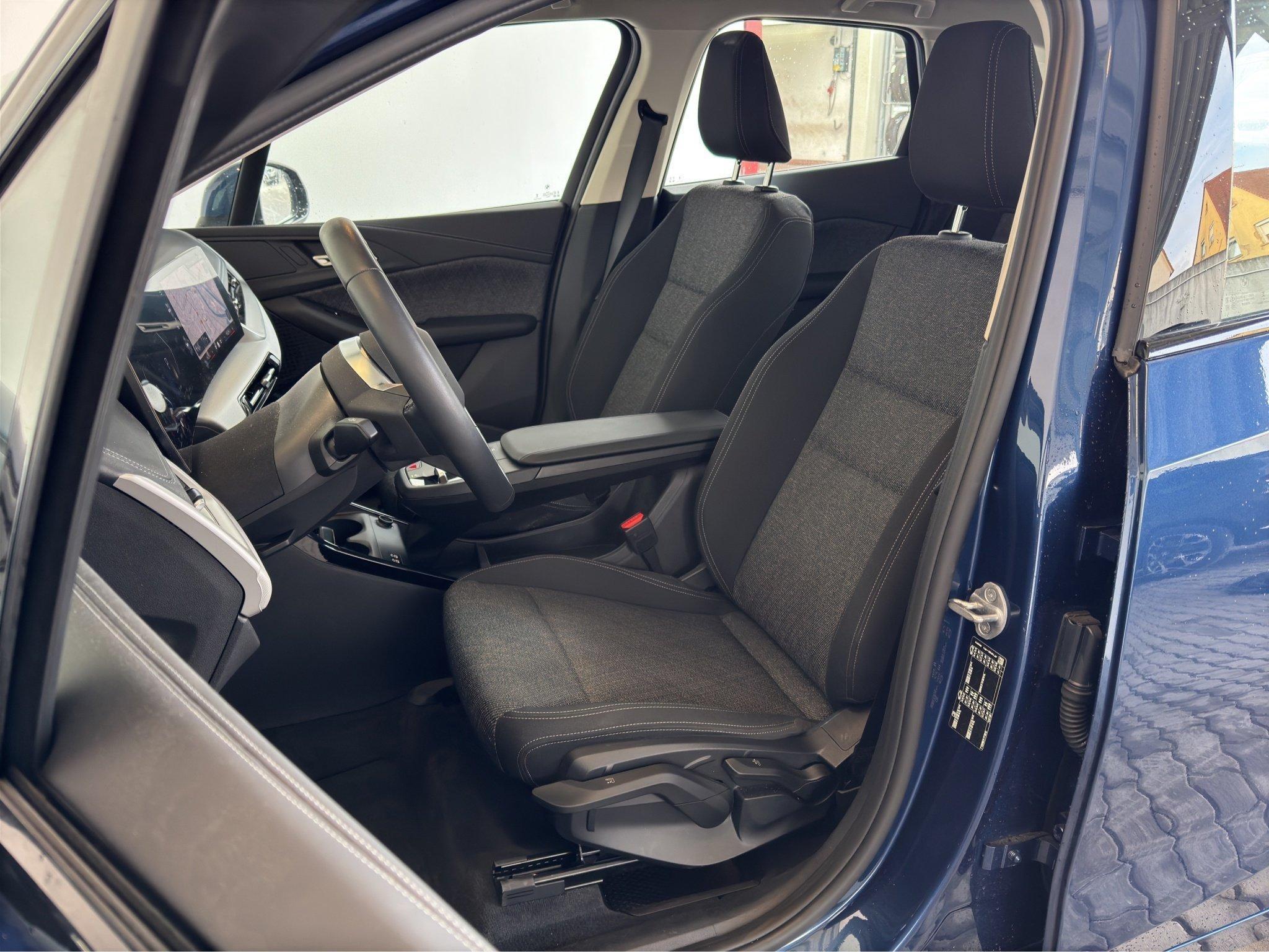 BMW 216 216i Active Tourer