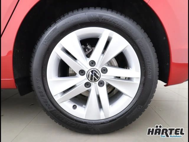 Volkswagen Golf DSG Life