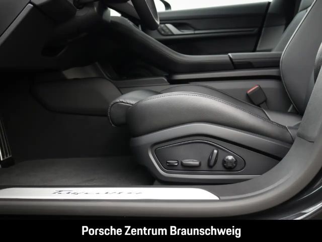Porsche Taycan 4 Cross Turismo