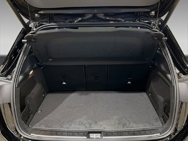 Mercedes-Benz GLA 200 AMG Line