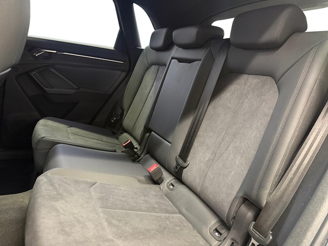 Audi RS Q3 Quattro S-Tronic