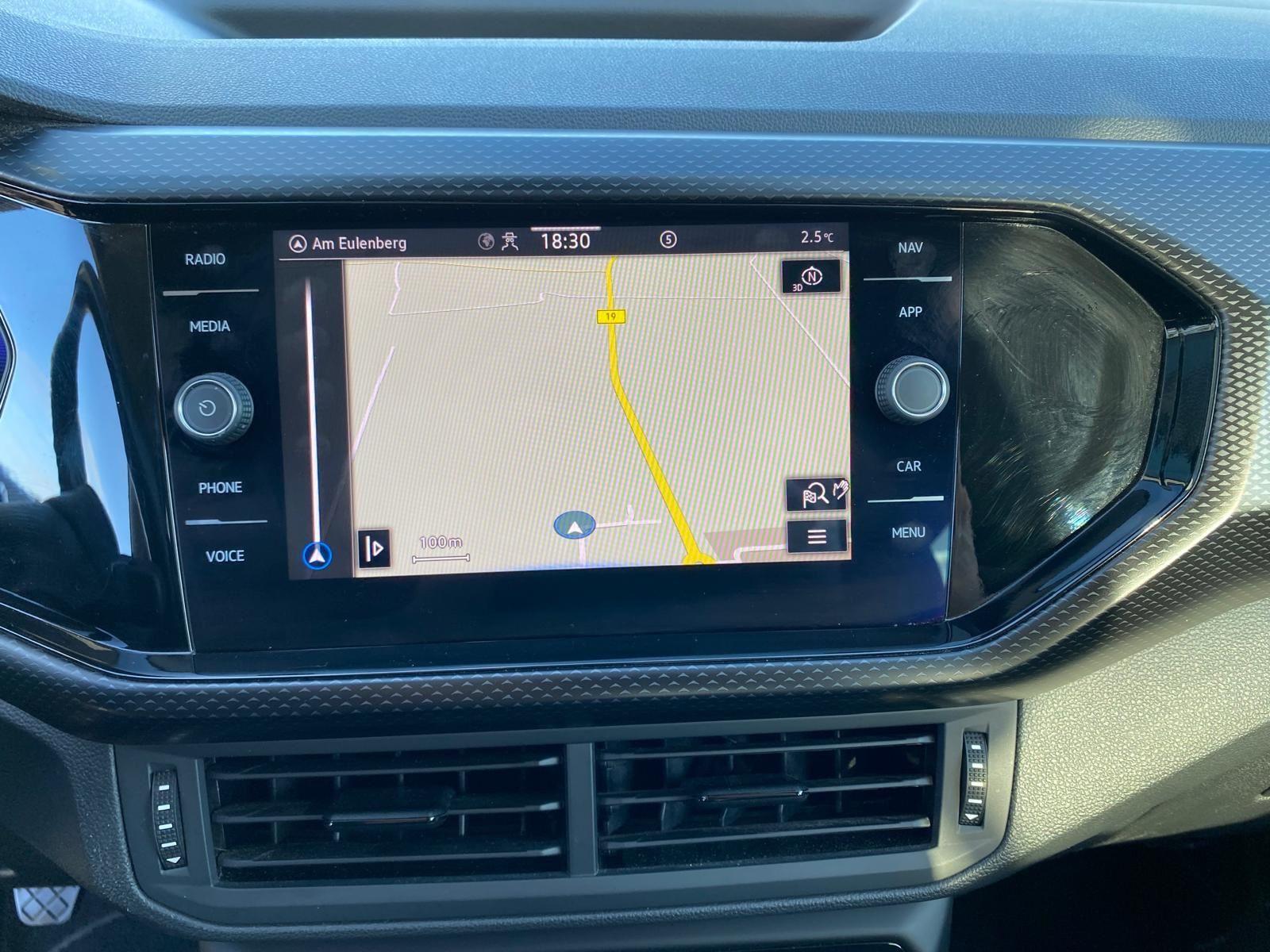 Volkswagen T-Cross 1.0 LifeIR-CAM|NAVI|PDC|6Gang|HU NEU|