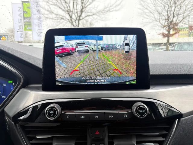 Ford Kuga 4x4 AWD Hybrid Titanium