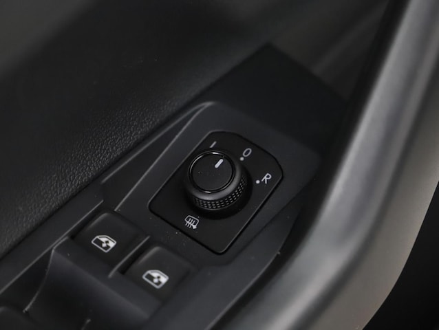 Volkswagen Polo Polo 1.0 APP*LED*ACC*PDC*SHZ*KLIMA