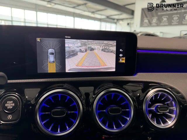 Mercedes-Benz A 180 AMG Line