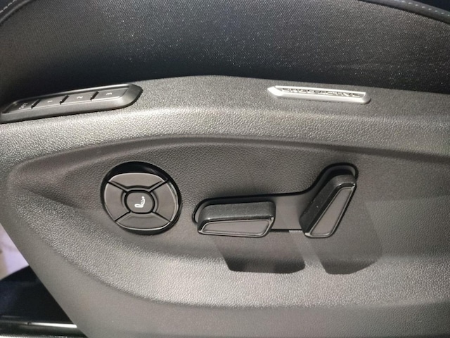 Volkswagen Tiguan 2.0 TDI DSG R-Line