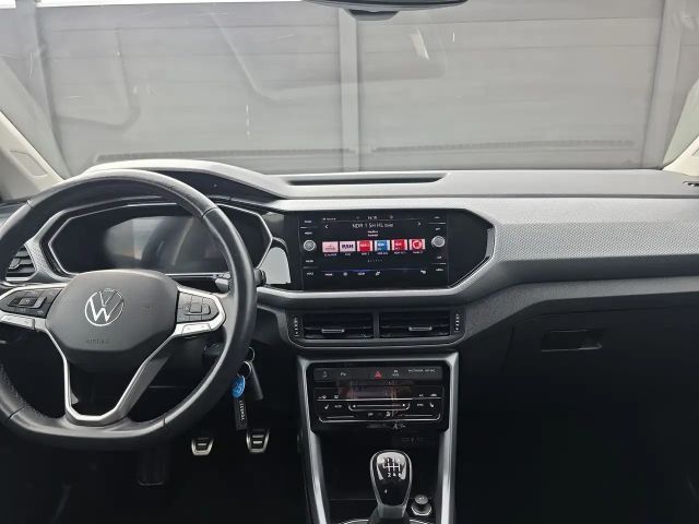Volkswagen T-Cross Active