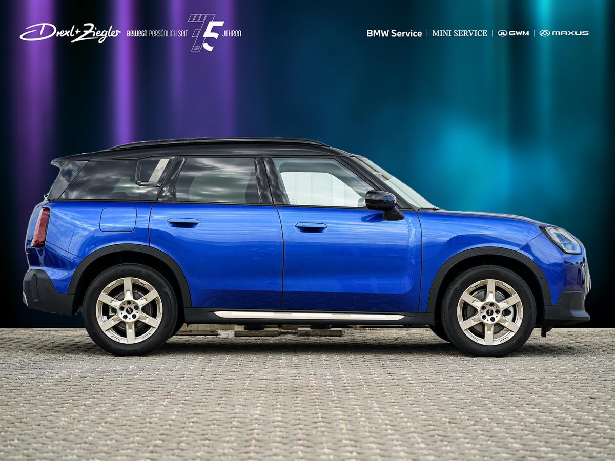 MINI Cooper C Countryman Favoured