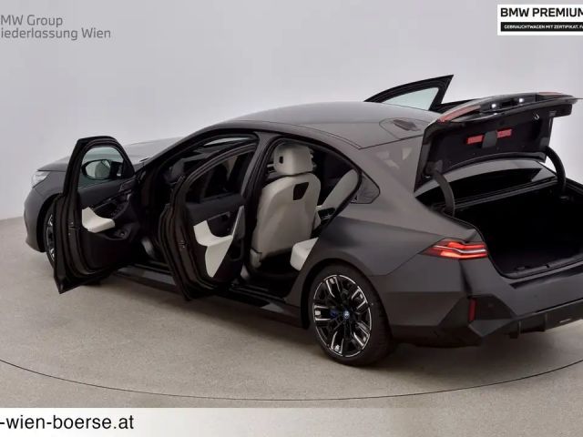 BMW i5 M60 Sedan xDrive