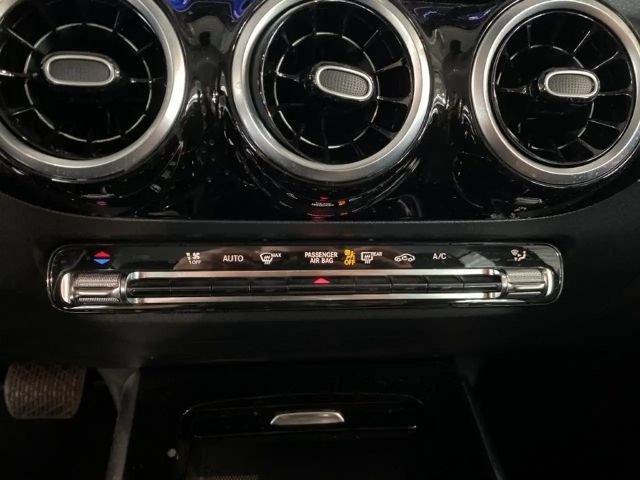 Mercedes-Benz B 200 Progressive Sedan