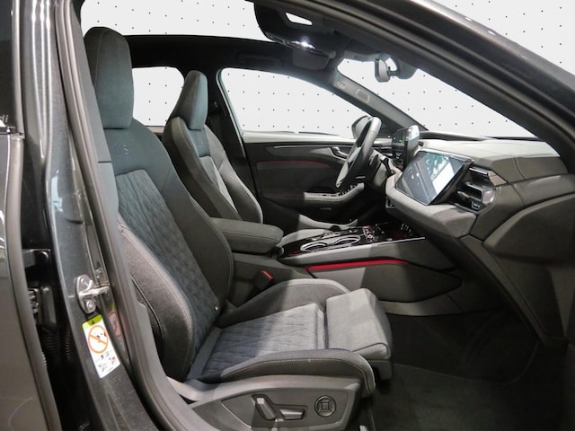 Audi A6 e-tron Quattro