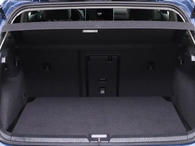 Volkswagen Golf 1.5 eTSI DSG Golf VIII