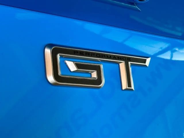 Ford Mustang Fastback GT 5.0 V8